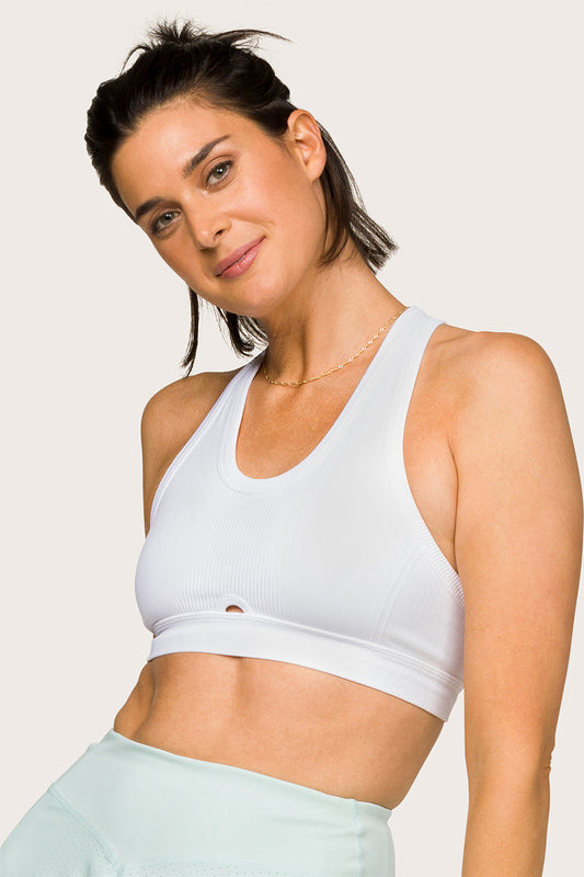 Alala women's seamless racerback bra in white