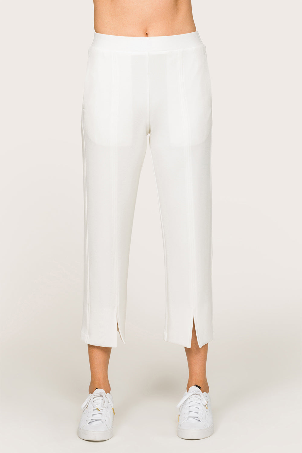 Alala women's soft crop pant in white