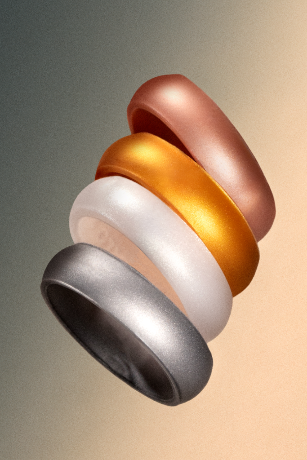 Qalo Metallic Classic Silicone Ring