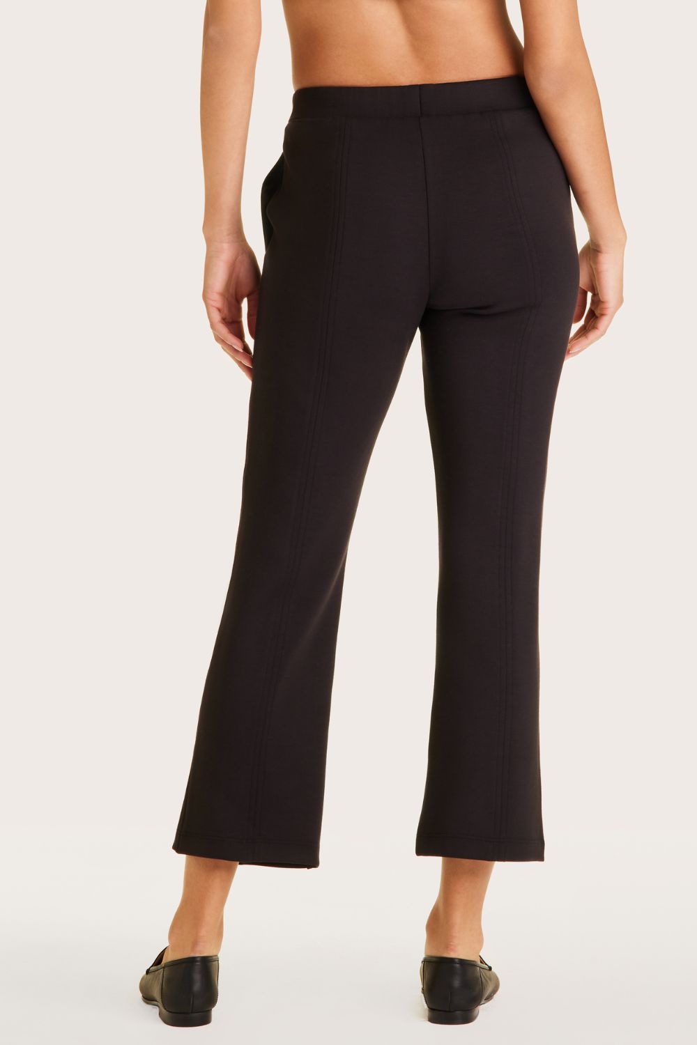 Alala women's soft crop pant in black