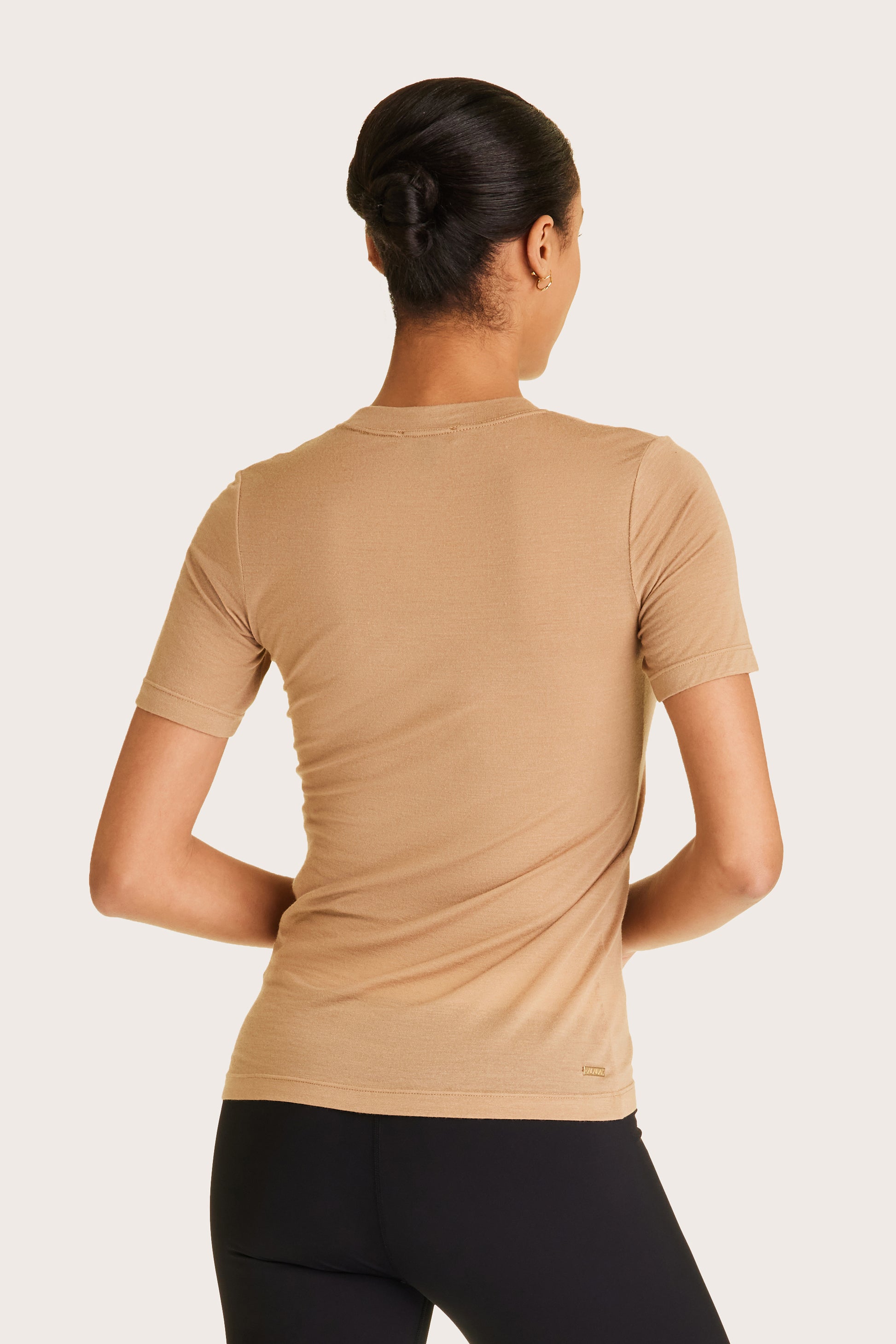 Alala women's Washable Cashmere Tee in camel