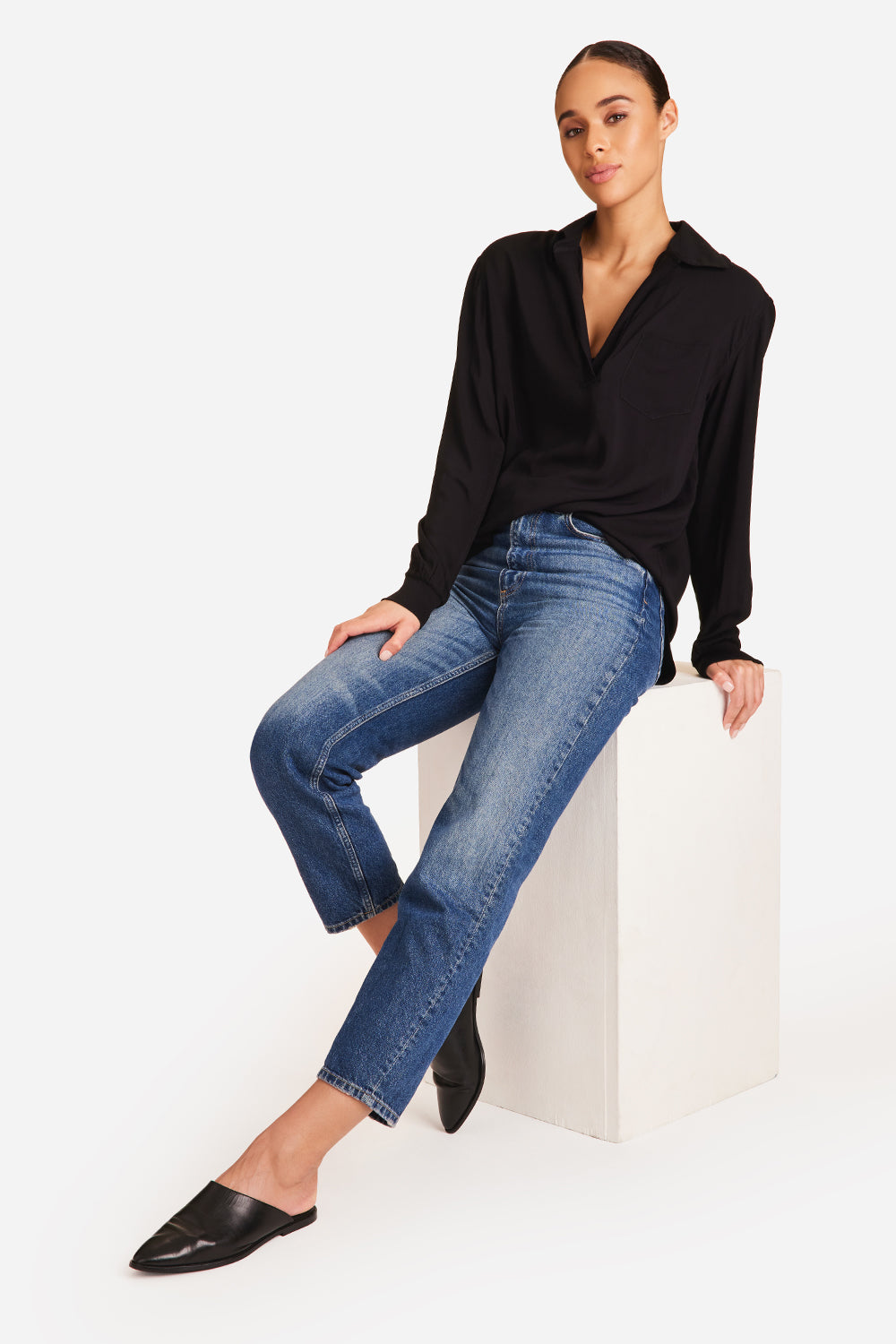 Alala women's Diana top in black