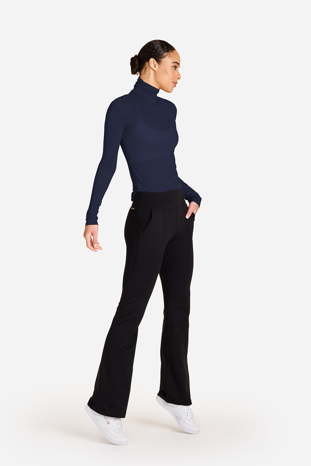 Alala washable cashmere turtleneck in navy