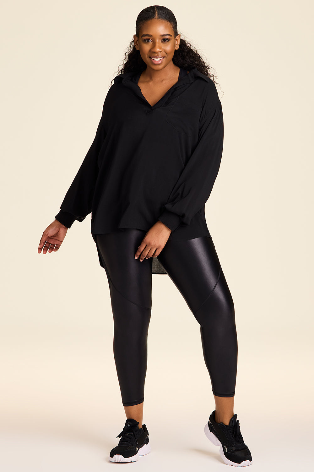 Alala women's Diana top in black