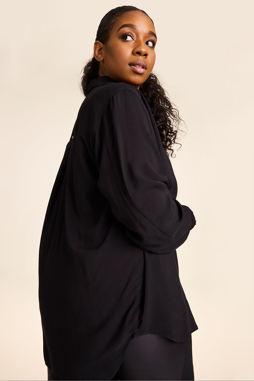 Alala women's Diana top in black