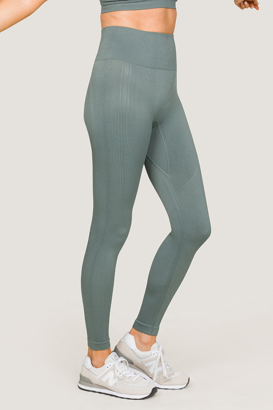 Alala women's seamless leggings in sage green