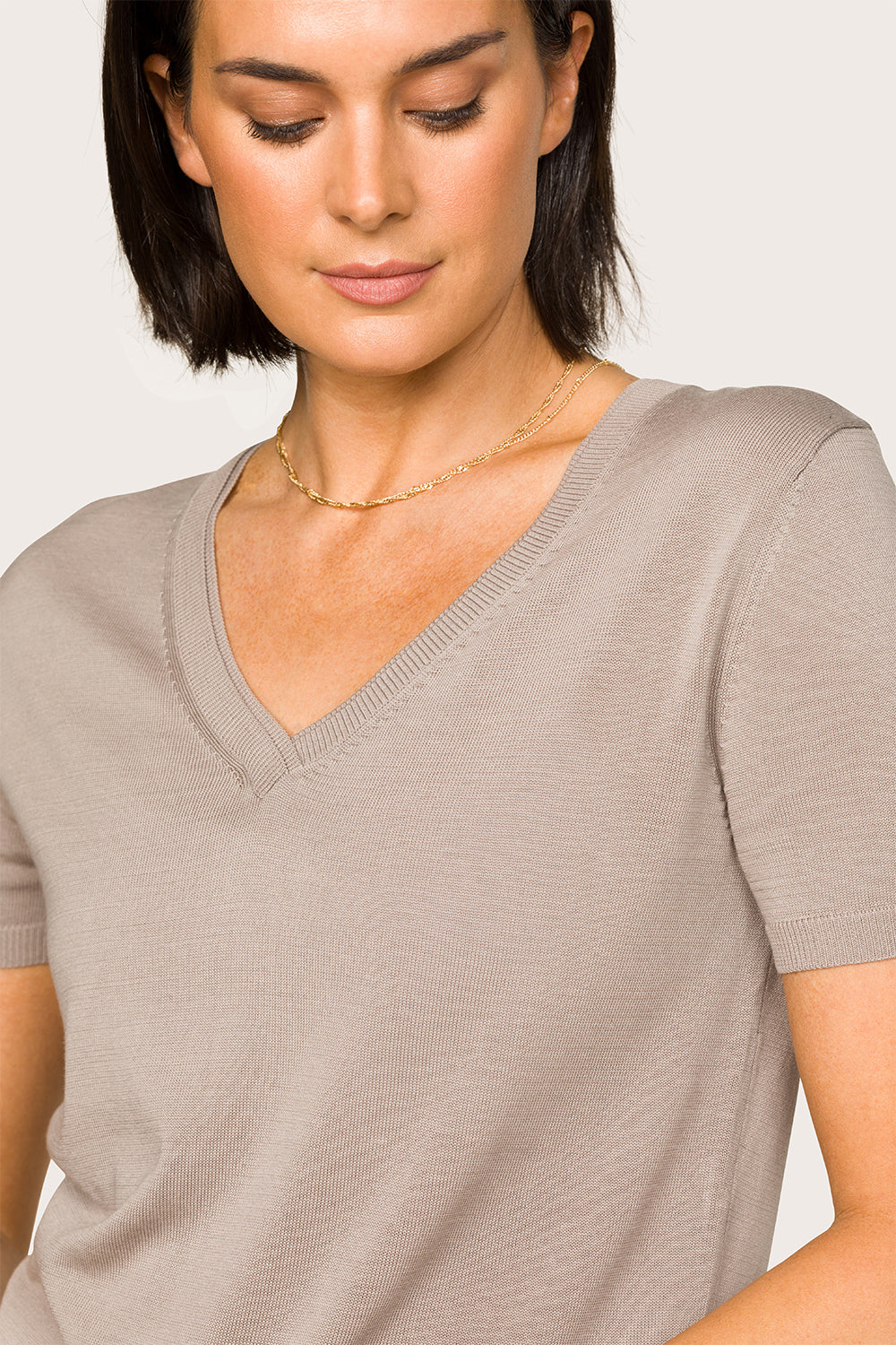 Alala women's knit v-neck t-shirt in grey