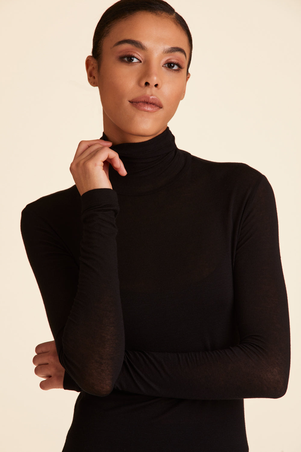 Womens black clearance cashmere turtleneck