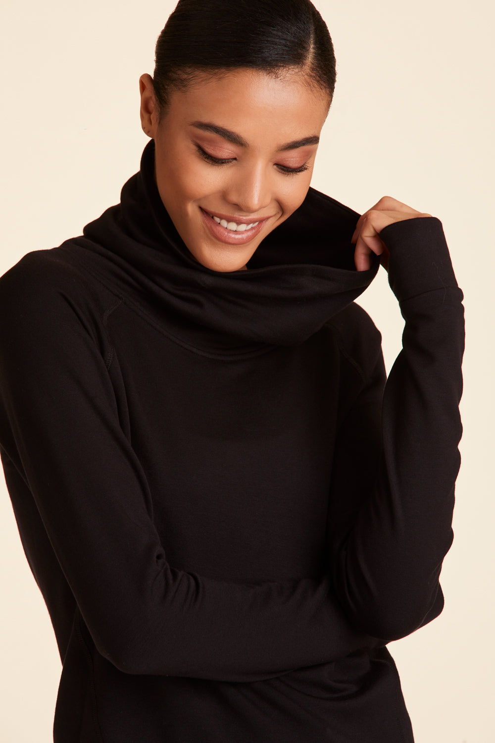 Design by Olivia Women's Basic Soft & Comfortable Pullover Fleece