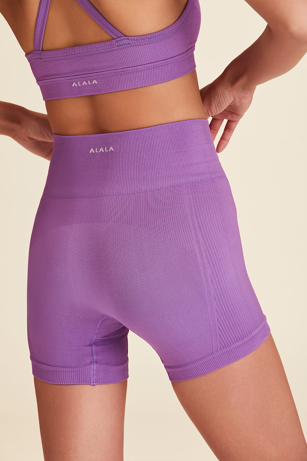 Amethyst seamless short for women from Alala activewear