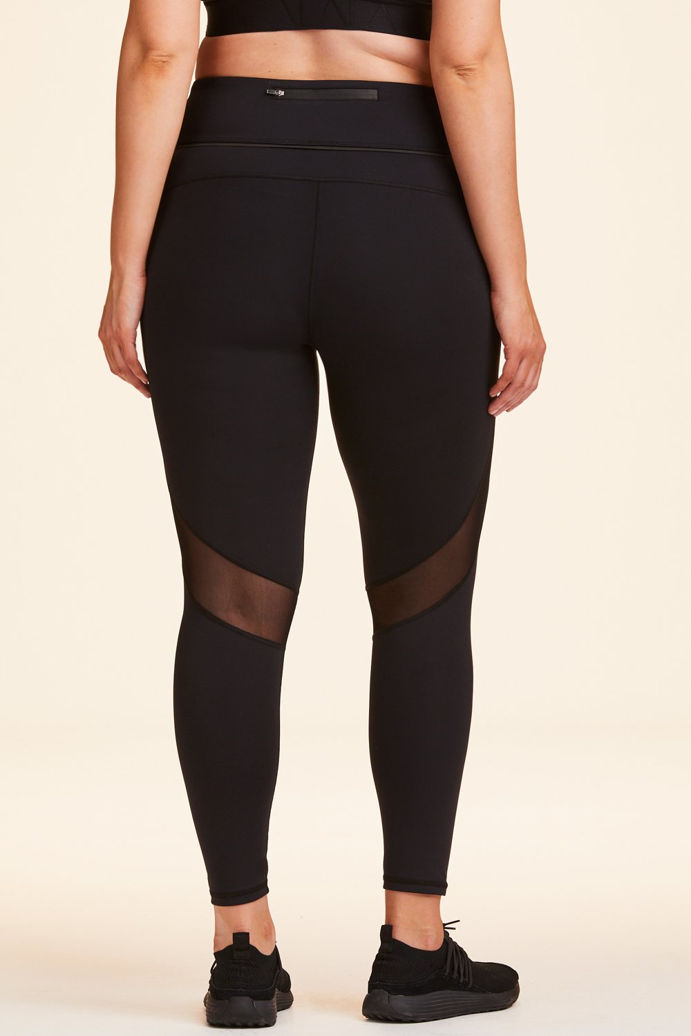 Pro Panelled Leggings. Black. – OFF THE RUNWAY OFFICIAL